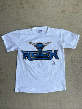 Y2K WWF The Rock Brahman Bull White Tshirt Medium